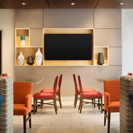 Holiday Inn Express - Indiana By Ihg Екстериор снимка